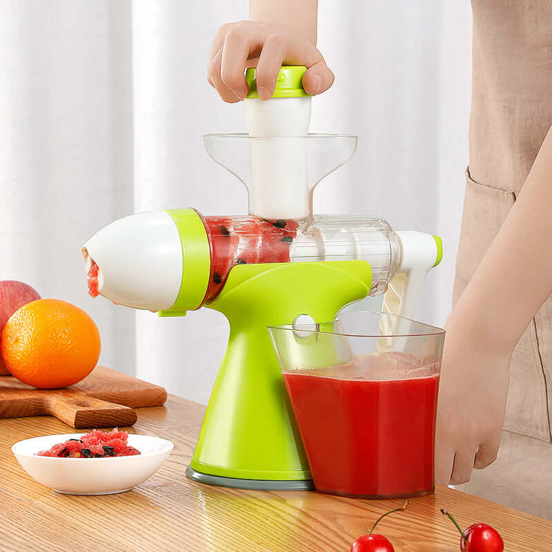 Manual Citrus Juice Squeezer